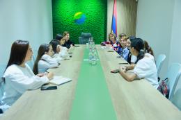 Երևանի Եղիշե Չարենցի անվան N67 միջնակարգ դպրոցի 7-րդ դասարանի աշակերտները Շրջակա միջավայրի նախարարությունում էին