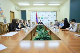 Discussion at the Ministry of Environment