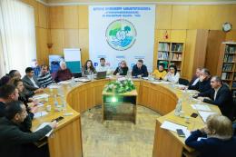 Discussion on Improving Ambient Air Quality at the Yerevan Aarhus Center