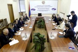 Сокращение внешнего долга Армении должно быть результатом улучшения состояния окружающей среды в стране