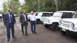Բնապահպանության նախարարության Անտառային կոմիտեի Կապանի անտառտնտեսություն մասնաճյուղին է հանձնվել 8 ամենագնաց ավտոմեքենա