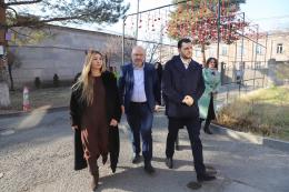 Minister Hambardzum Matevosyan and Shirak Governor David Arushanyan, visited the Children's Home of Gyumri Ahead of the New Year