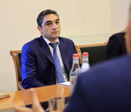 Minister Hakob Simidyan met Mr. Don Lambert, Director of the Permanent Mission of the Asian Development Bank in Armenia
