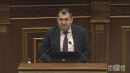 Заместитель министра окружающей среды Ара Мкртчян представил в Национальном собрании ряд нормативных актов, касающихся сфер управления водными ресурсами и отходами