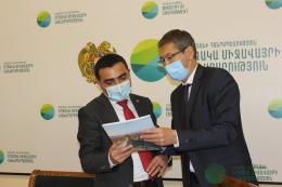 Minister of Environment Romanos Petrosyan received Ambassador Extraordinary and Plenipotentiary of the Republic of Kazakhstan to the Republic of Armenia Bolat Imanbayev