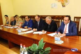 ՀՀ բնապահպանության նախարար Արծվիկ Մինասյանն ընդունել է  Գերմանական զարգացման բանկի /KfW/ առաքելությանը
