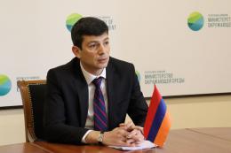 Headed by Deputy Minister of Environment Tigran Gabrielyan, a meeting of the commission providing a professional opinion for permission to keep wild animals kept in unfree and semi-free conditions took place